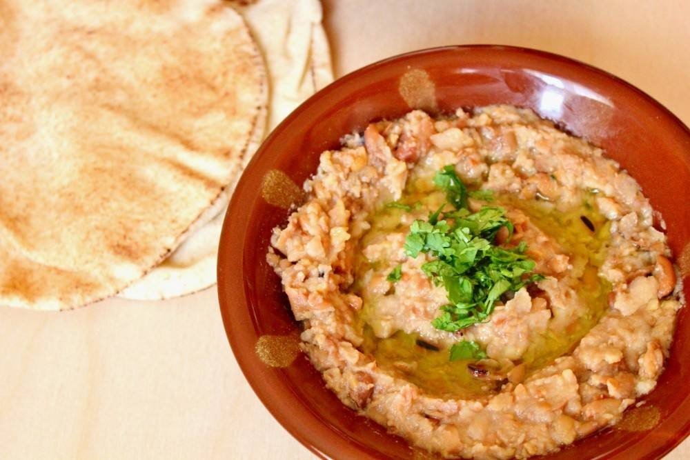 علبة فول بالسمن (نص وقية)