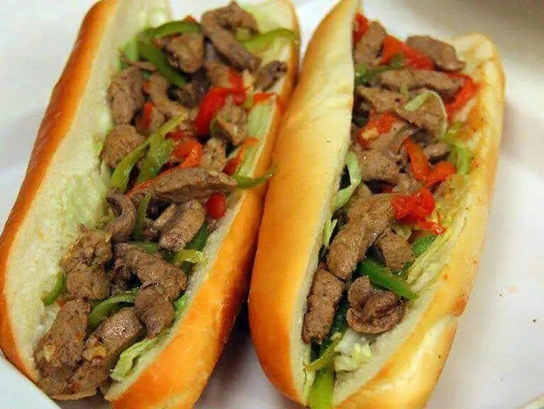 سندوتش سوسيس سوري